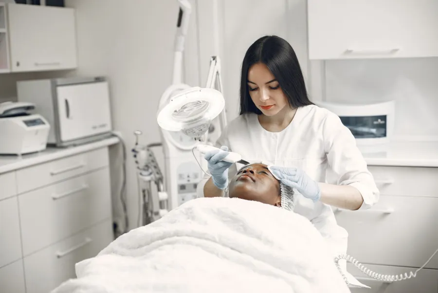 Facial treatment at a professional spa clinic, illustrative image